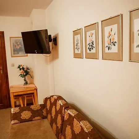 Fiore לינה וארוחת בוקר