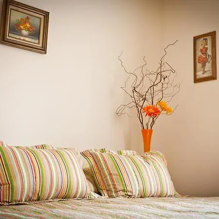 Fiore לינה וארוחת בוקר ביאלי דונאייק